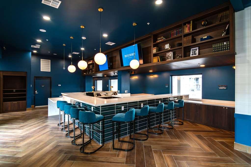 The Ellsworth Hotel, Ascend Hotel Collection Вільямс Ресторан фото